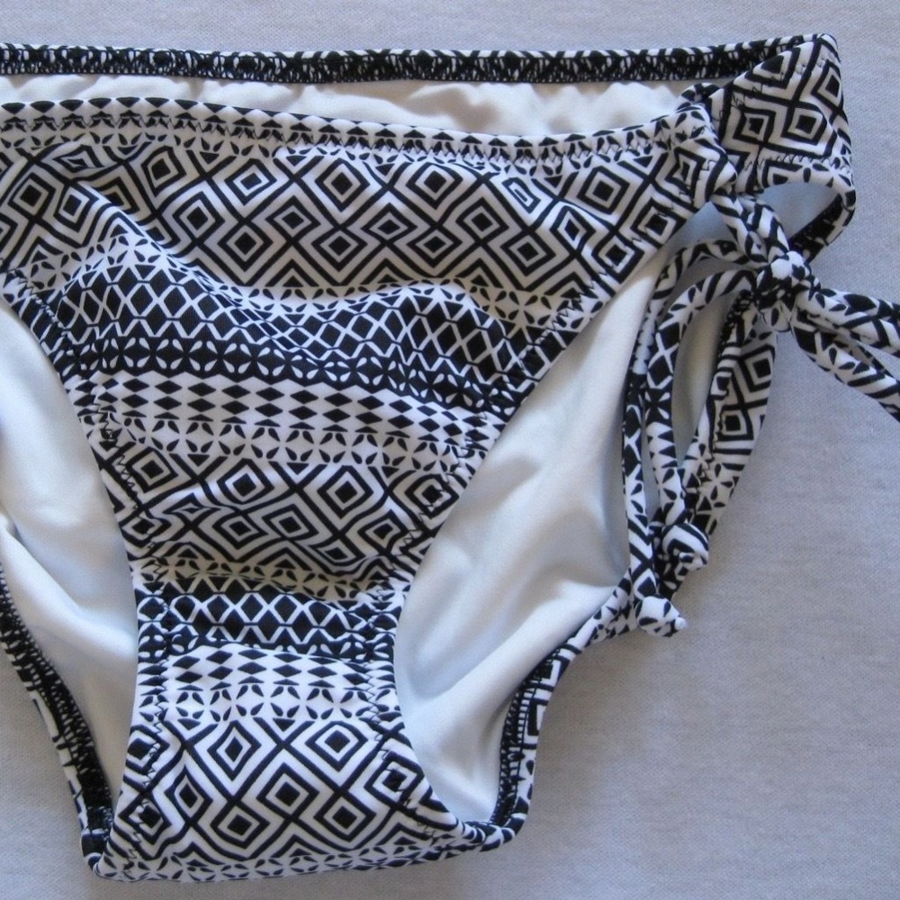VS Bow Bikini Bottom Swim Side Tie Geo Tiles Print